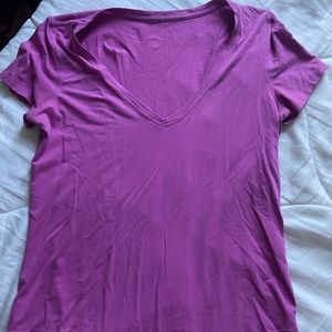 LULULEMON LOVE V-NECK T-SHIRT